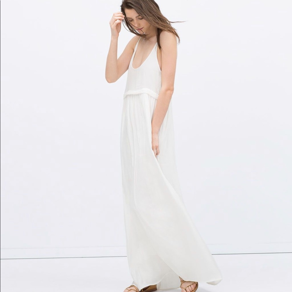 NWOT! Zara Flowing Dress - Size Small